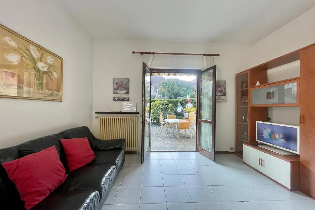Casa Del Limone Apartment Menaggio 0*,